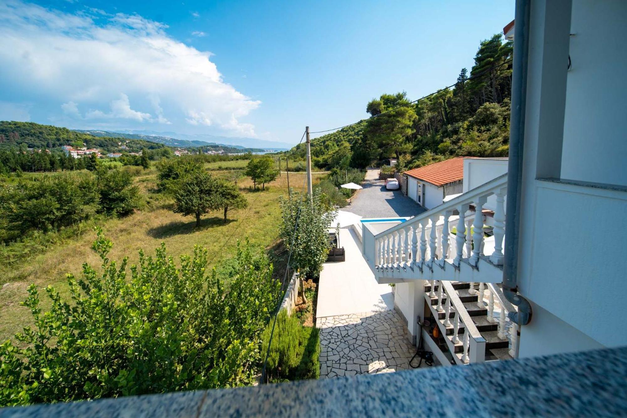 Apartments Lores Rab Town Exterior photo